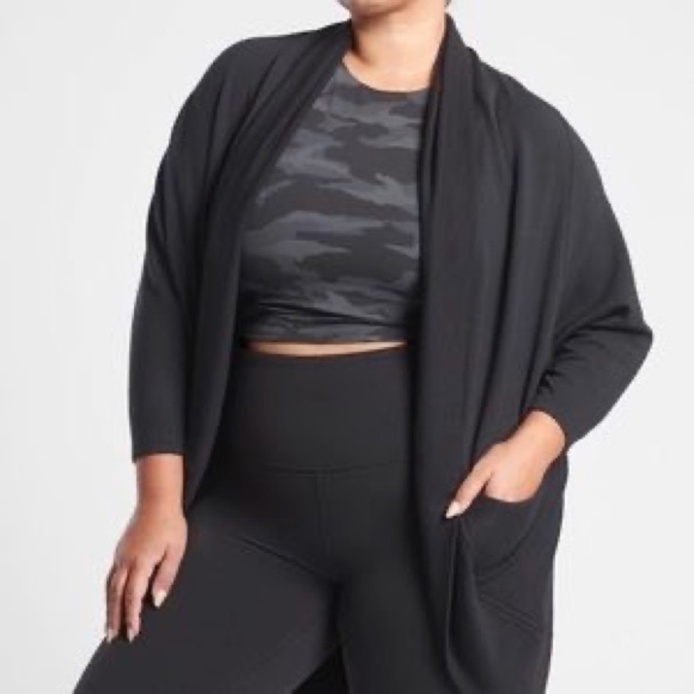 Athleta Ethereal Cocoon Wrap Black - Never worn